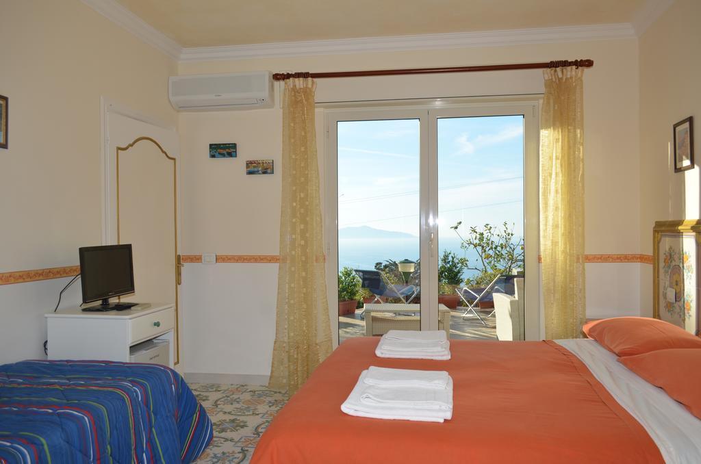 Le Ginestre Di Capri Bb & Holiday House Anacapri  Ngoại thất bức ảnh