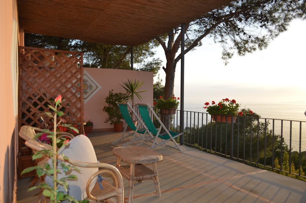 Le Ginestre Di Capri Bb & Holiday House Anacapri  Ngoại thất bức ảnh