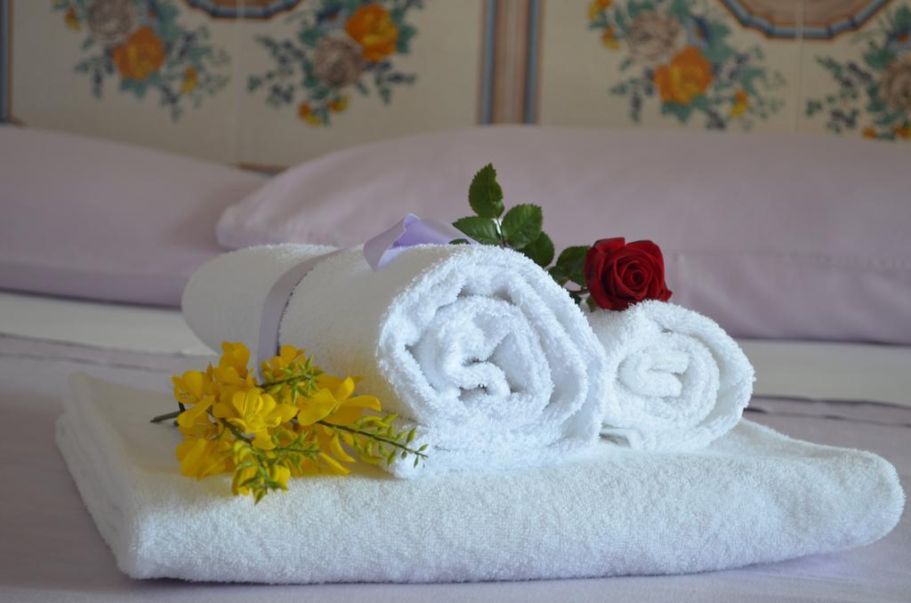 Le Ginestre Di Capri Bb & Holiday House Anacapri  Ngoại thất bức ảnh