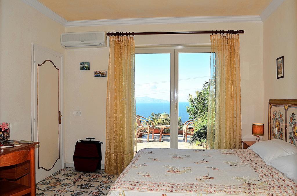 Le Ginestre Di Capri Bb & Holiday House Anacapri  Ngoại thất bức ảnh