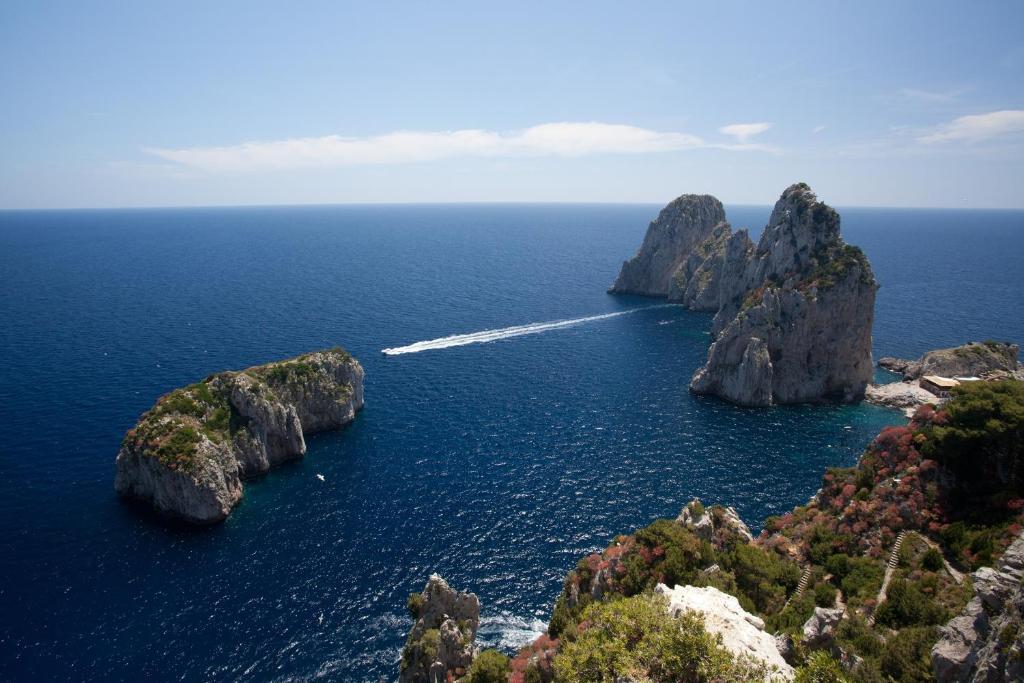 Le Ginestre Di Capri Bb & Holiday House Anacapri  Ngoại thất bức ảnh